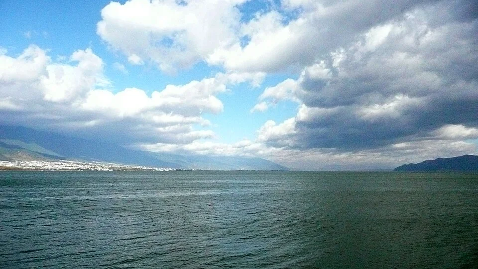 洱海